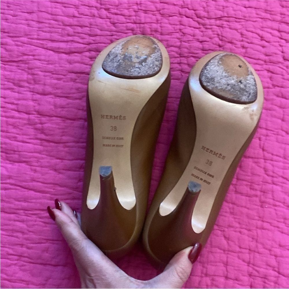 Hermes Elegant Brown Peep-Toe Heels, US8 - Picture 9 of 13